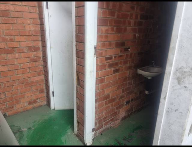 285M² WORKSHOP TO LET IN KULEKA